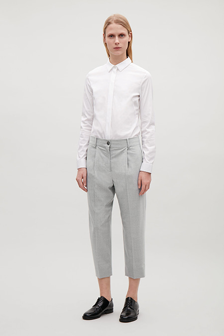 CROPPED LIGHTWEIGHT WOOL TROUSERS